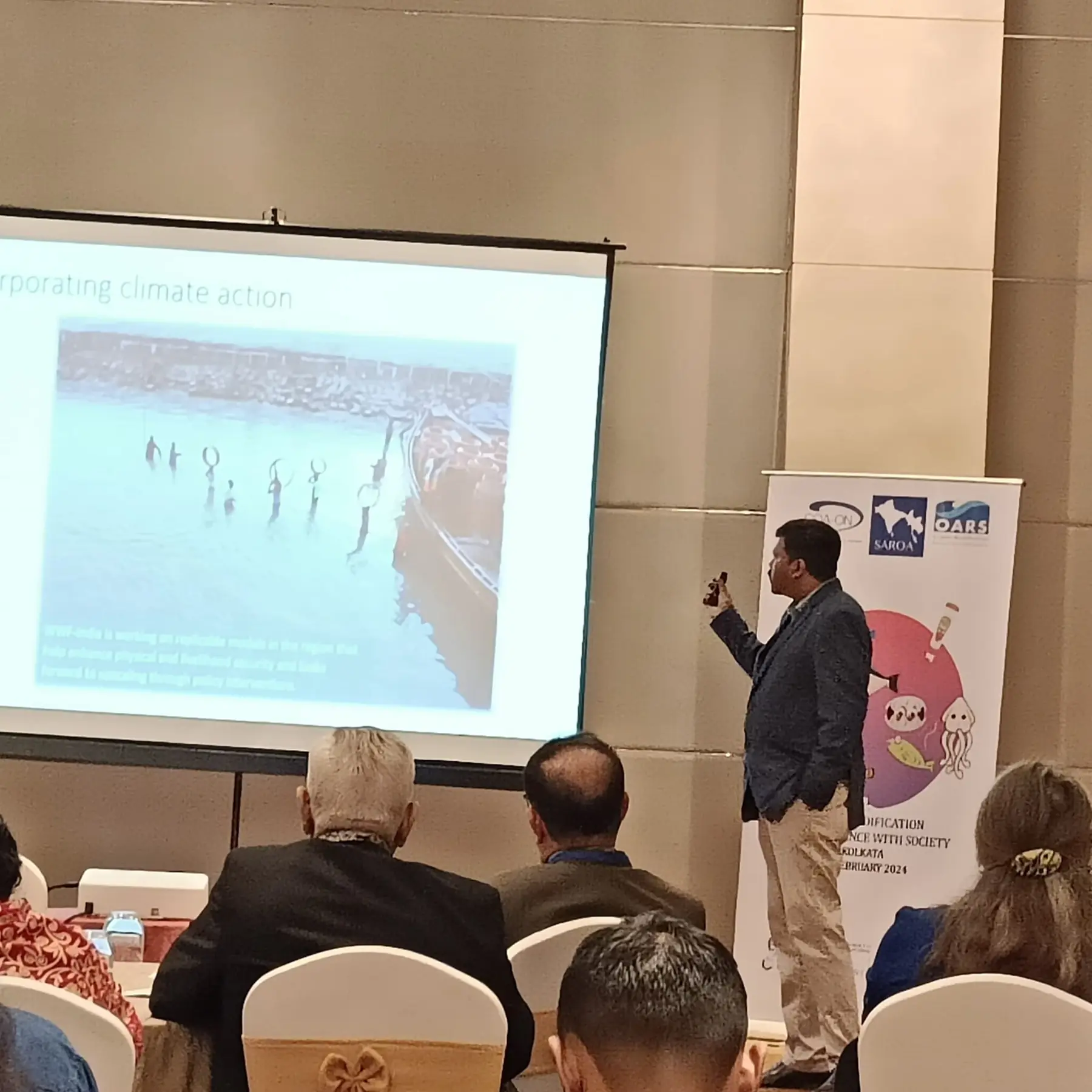 Presenting climate and biodiversity work at a professional forum
